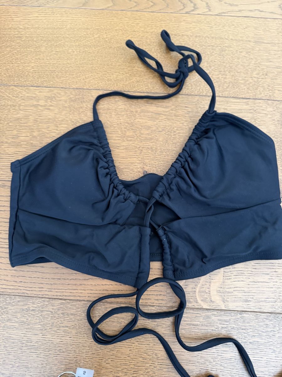 Costumi da bagno & Bikini: Schwarzer Bikini mit Bändchen, Grösse S - Sommer Hit! – Nuovo (secondo la descrizione) da Bassersdorf venduto da Sandy456 4
