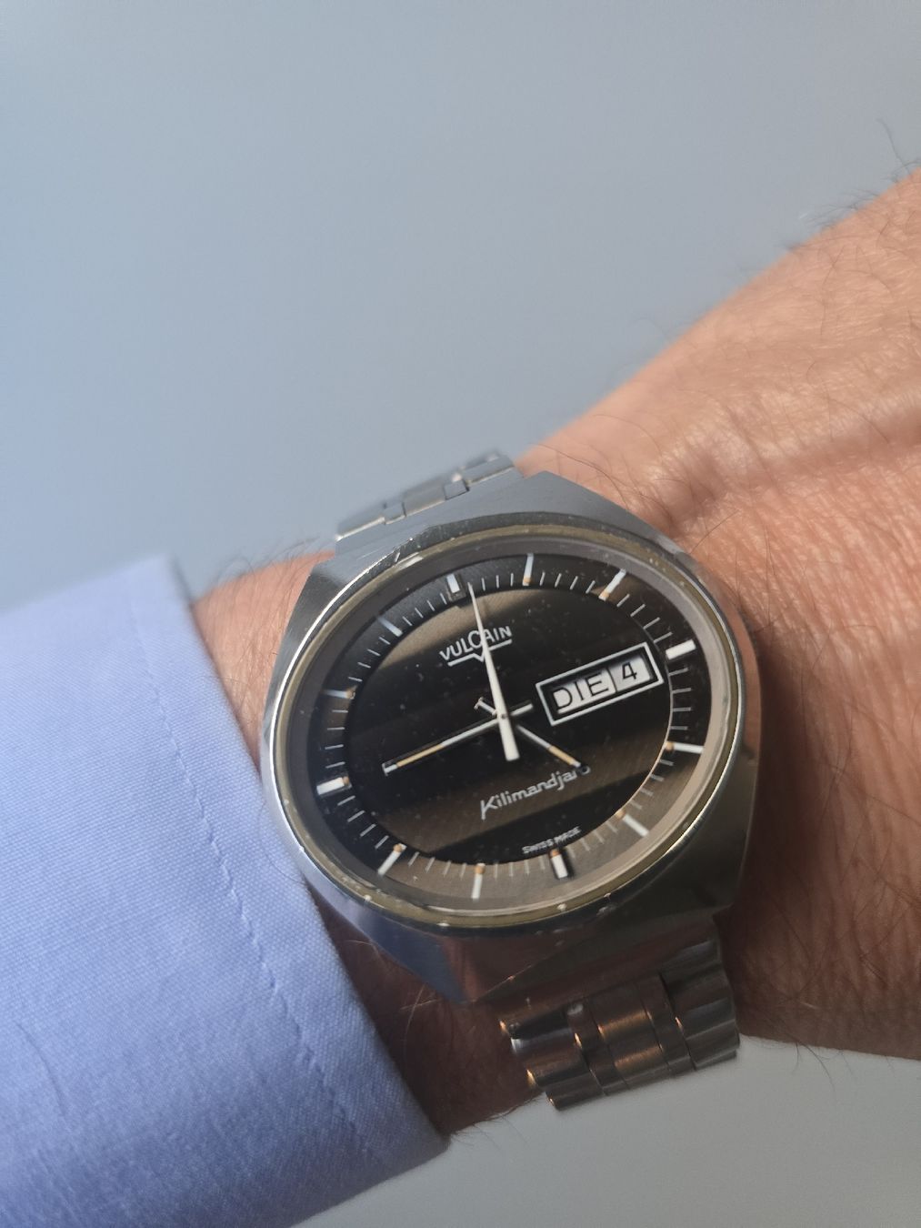 Vulcain Orologi: Vintage VULCAIN Kilimandjaro - Automatic - 38mm – Usato da Zug venduto da TitaL