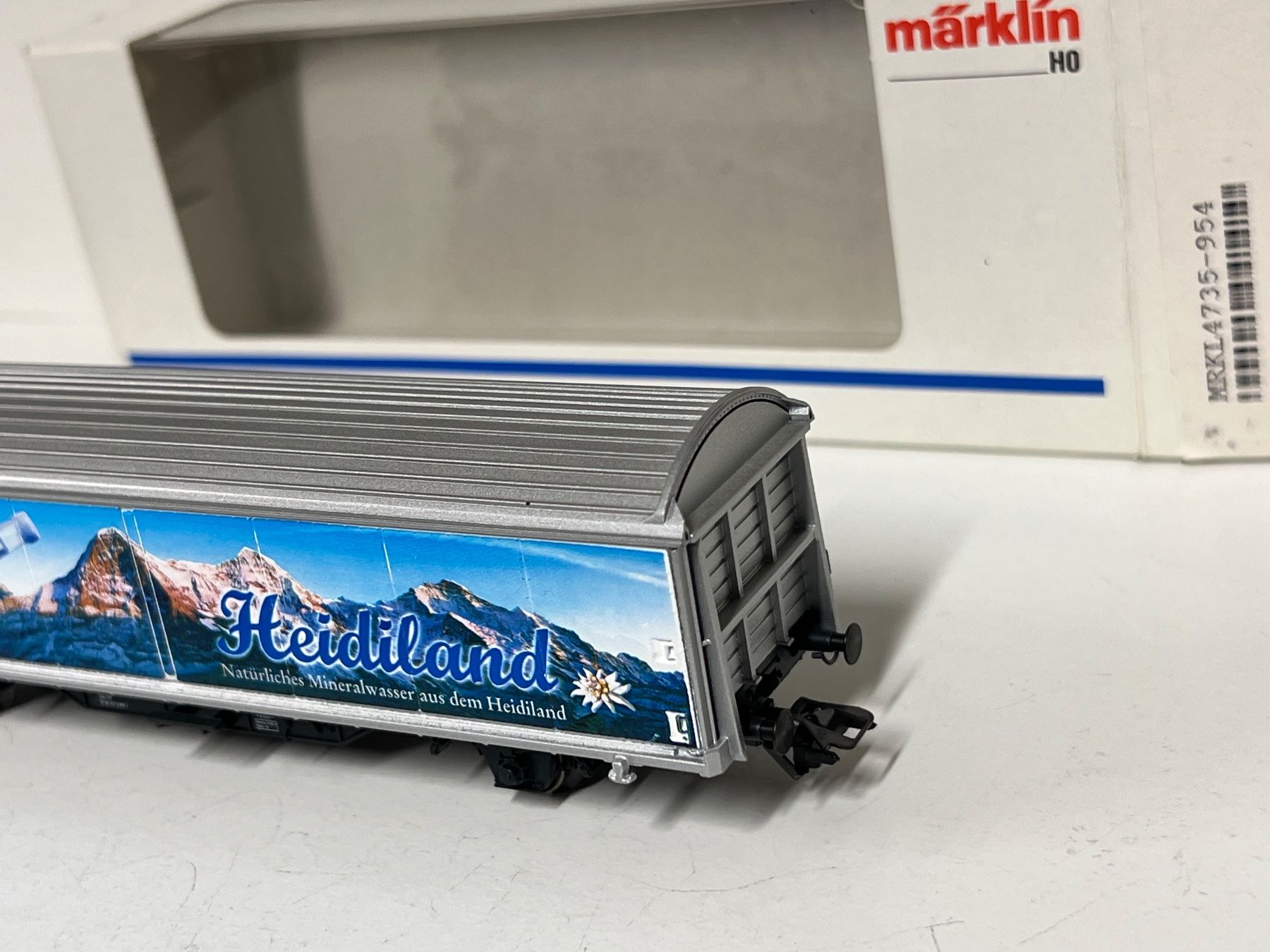 Märklin Modellini di ferrovie: Märklin CFF WAGEN  HBILS HEIDILAND-WASSER – Nuovo (secondo la descrizione) da Neuenhof venduto da ludovicco 2