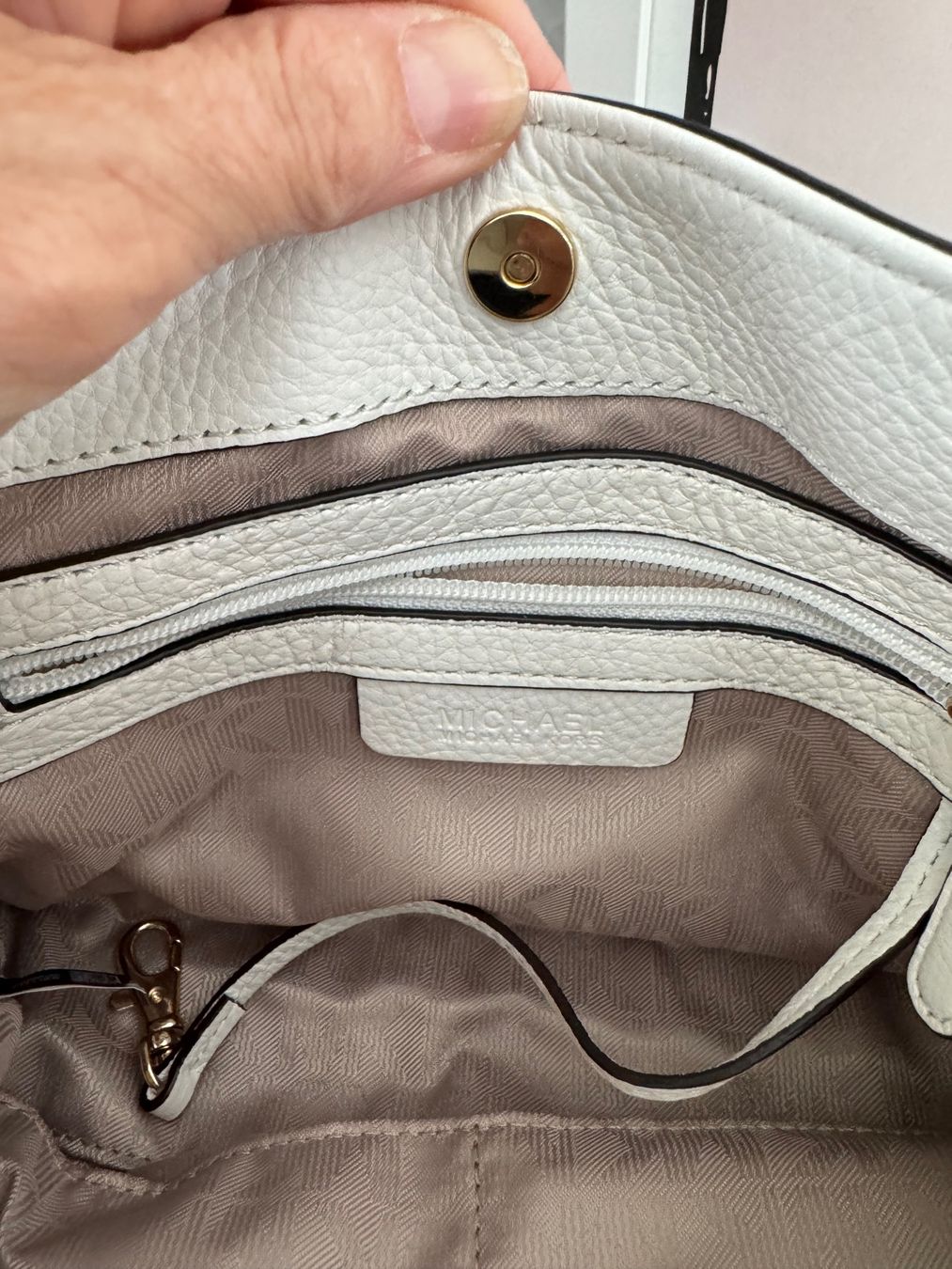 Michael Kors Borse da donna: MICHAEL Michael Kors Jet Set Chain Messenger Bag White Gold – Nuovo (secondo la descrizione) da Zuerich venduto da Moochie 5