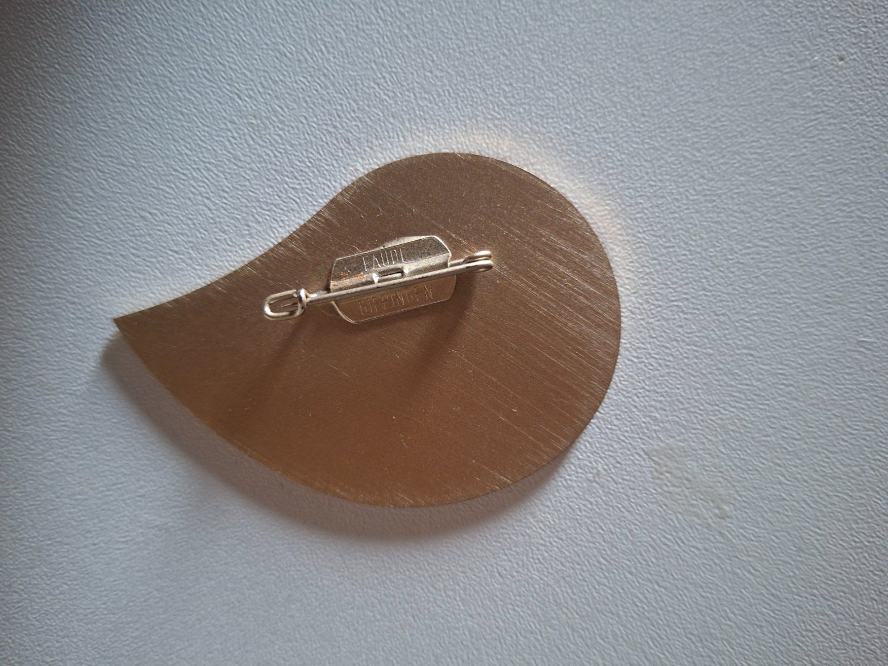 Spille & Fermagli: Biber Gugger Anstecker 1995 – Usato da Erlinsbach venduto da pfunky 1