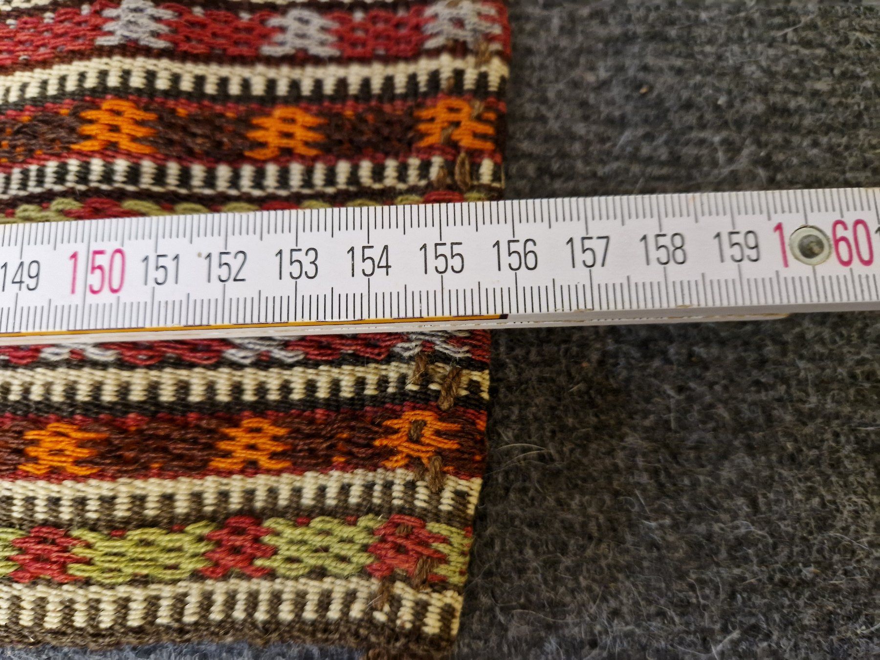 Tappeti: Teppich antik Zierteppich – Usato da Seedorf BE venduto da Stibutz 3