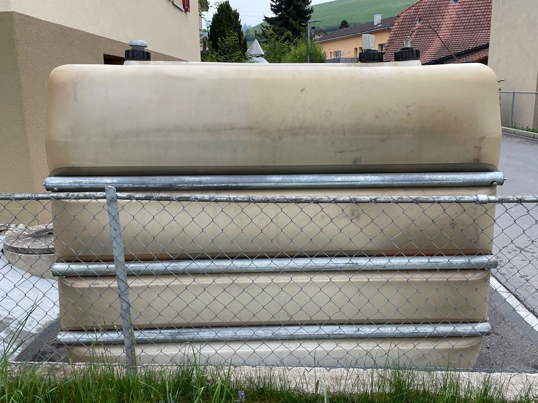 Riscaldamento: Heizöltank – Usato da Hasle LU venduto da Gaulus