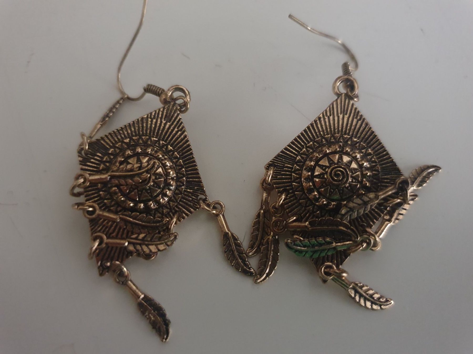 Orecchini pendenti & Orecchini a lobo: Ohrringe Gold Vintage Boho Ethno Statement Federn Blätter... – Usato da Zürich venduto da haitimarasa