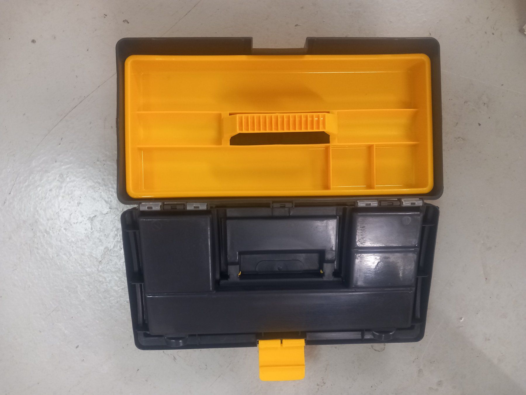 Systemes d'archivage: 2 Werkzeugboxes – Neuf avec emballage d'origine à Oberrieden par Puccini6 3