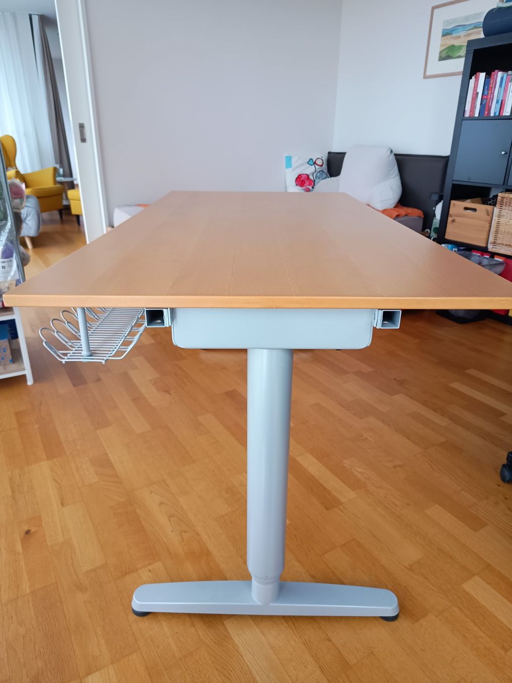 Scrivanie: Bürotisch / Pult – Usato da Winterthur venduto da HPZgraggen