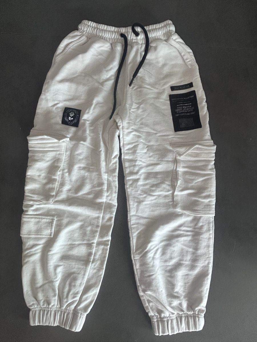 Bershka Kleiderpakete: White Cropped Sweater and Cargo Pants Set Size S – Neu (gemäss Beschreibung) aus Winterthur von sel_g95h 3