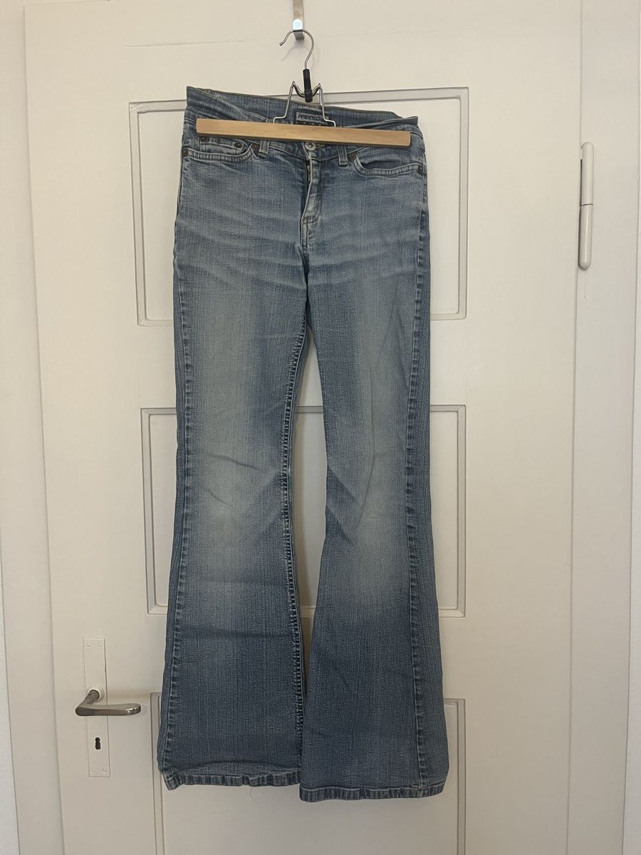 Jeans: Freesoul Jeans Schlaghose Gr. 26 – Usato da Basel venduto da and_j5sg