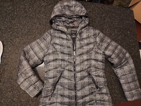 Chicoree Daunenjacke Winterjacke Gr. L schwarz/weiss kariert