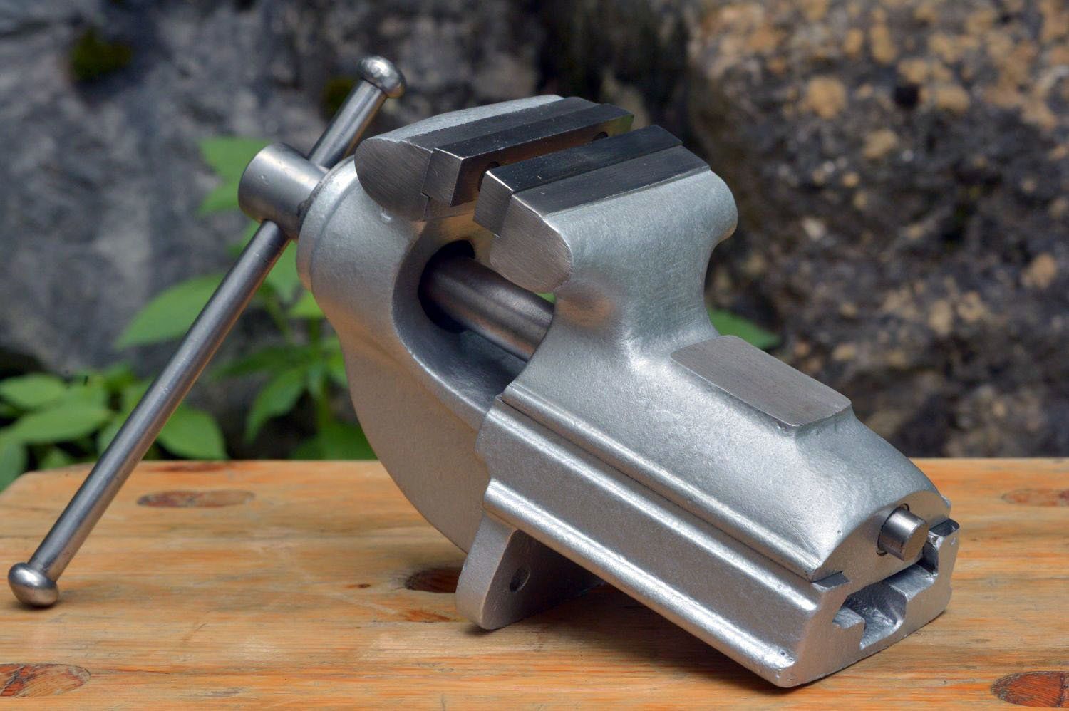 Gressel Tutti gli attrezzi: Schraubstock Gressel PS 80 (4.7kg) Nr 299 – Nuovo (secondo la descrizione) da Lichtensteig venduto da dan_rj7z 3