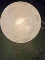 Modische Kugellampe Tischleuchte 26cm (d)