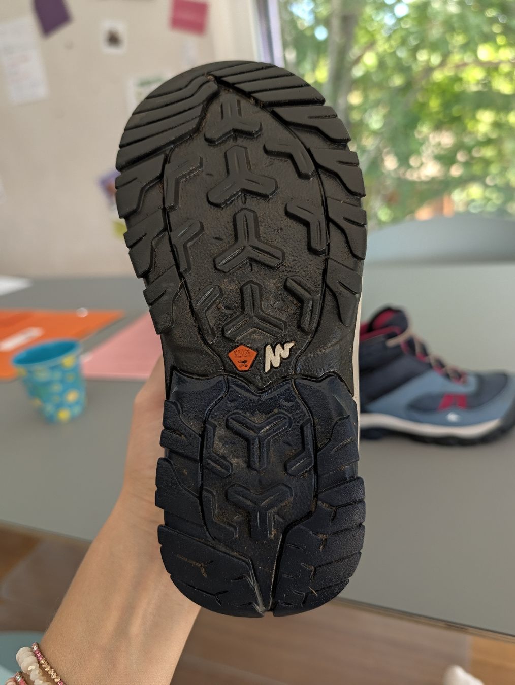 Decathlon Scarpe per ragazzi: Quechua Wanderschuhe Crossrock, wasserdicht – Usato da Winterthur venduto da nat_97vc 1