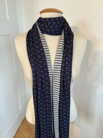 Colora Schal, Dunkelblau/Weiss/Herzen, 2 seitig, NEU