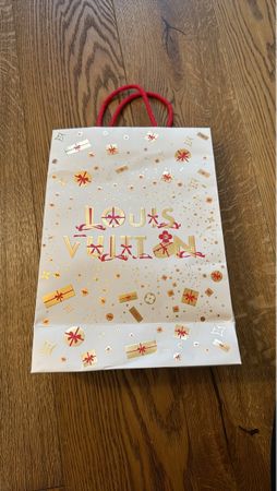 Louis Vuitton Geschenktasche - Perfekt für die Festtage!