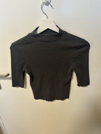 Zara Ripp-Top Anthrazit Gr. S - Kurzarmshirt Herbst-Look