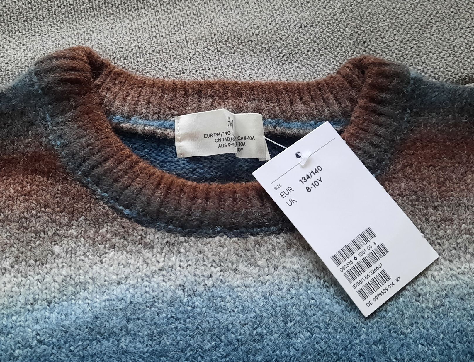 H&M Pullover & Sweatshirts: warmer Kinder-Pullover – Neu (gemäss Beschreibung) aus Grünen von Sostepfi 1