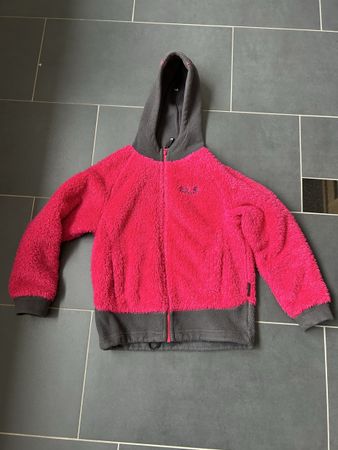 Kuschelige Jacke von Jack Wolfskin Gr. 140