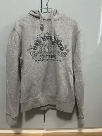 Kapuzenpullover