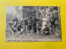 Militaria Une halte en forêt Cuisine