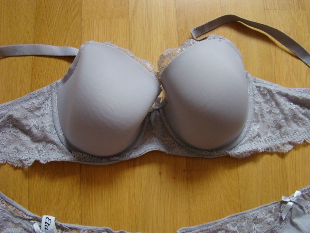 Etam Autres dessous: SG / BH + panty (2x) – Neuf (Voir description) à Lussery-Villars par pousinete02 2