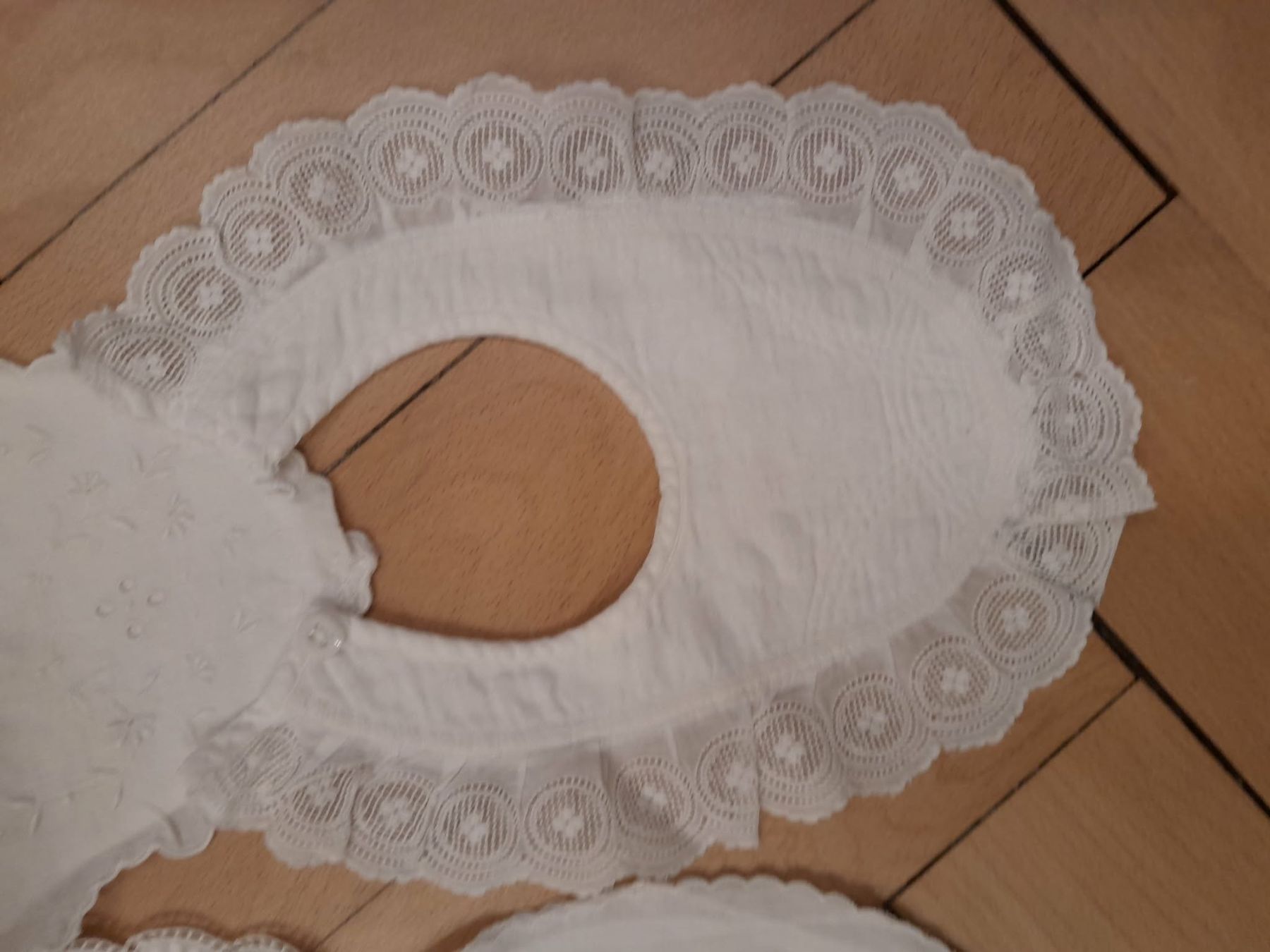 Vestiti: Lot alte Kleider – Usato da Solothurn venduto da BelleEpoque 9