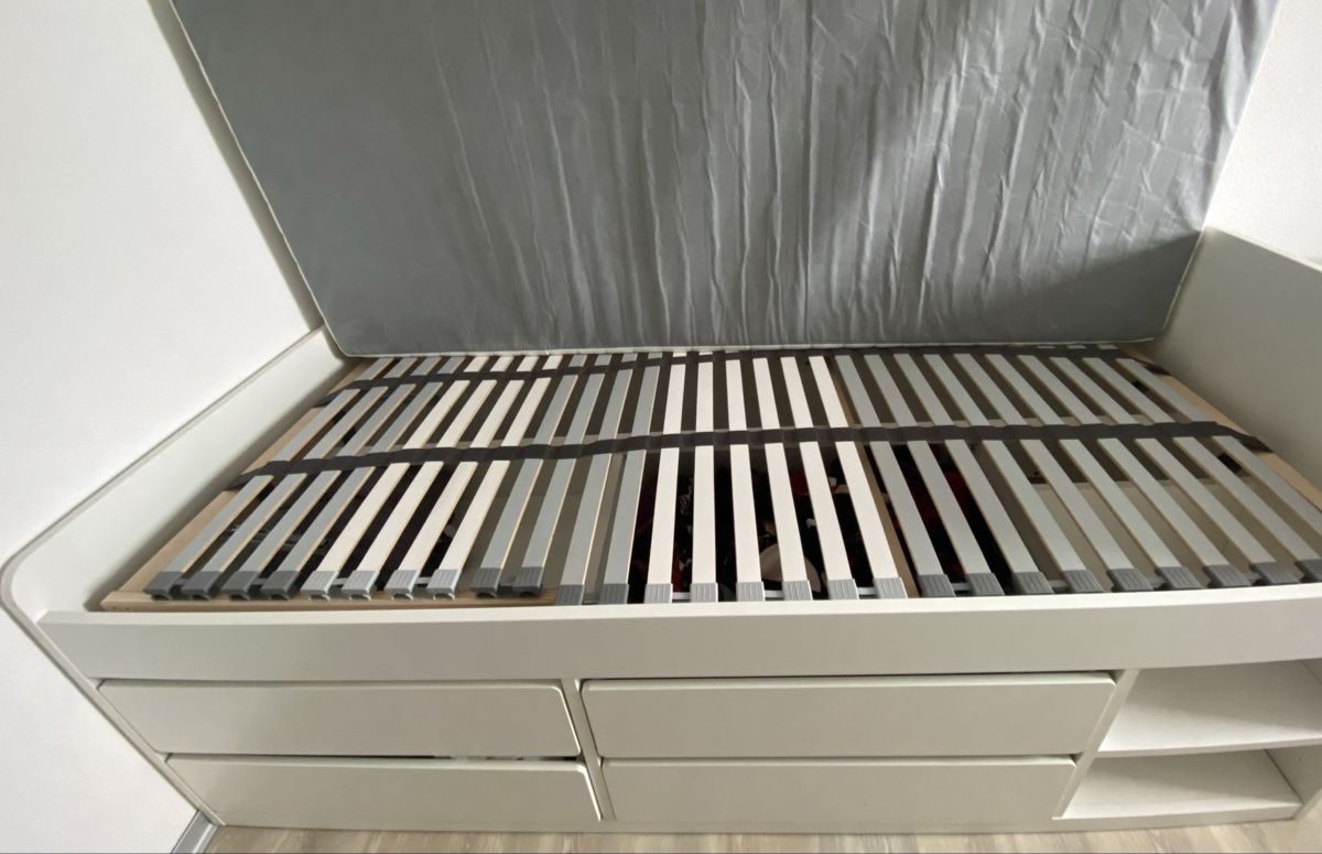 Letti: Chambre lit armoire bureau – Usato da Chézard-St-Martin venduto da monster2525 6