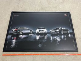 Eingerahmtes AUDI RS 4 B8-Poster, neuwertiger Zustand