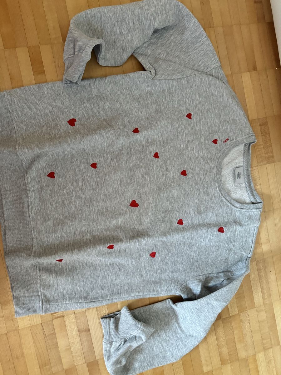 Pullover & Sweatshirts: Felpa m – Gebraucht aus Küssnacht am Rigi von ciucchino