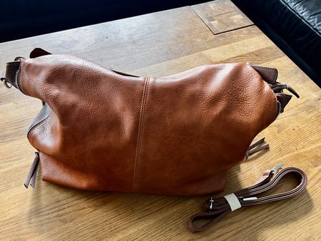 Shopper von Hernan