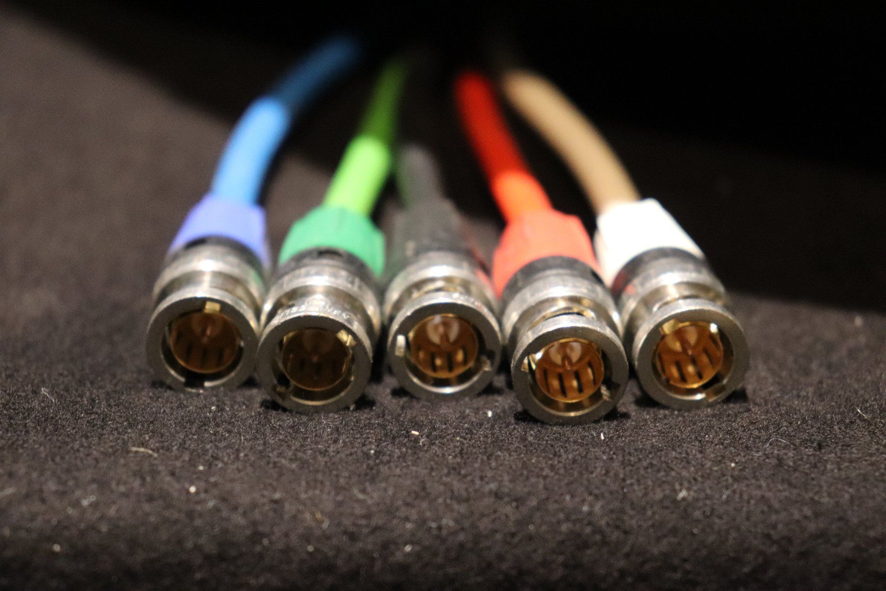 Cavi: SDI-Multicore-Kabel, 50m – Usato da Unterseen venduto da bluemax.ch 1