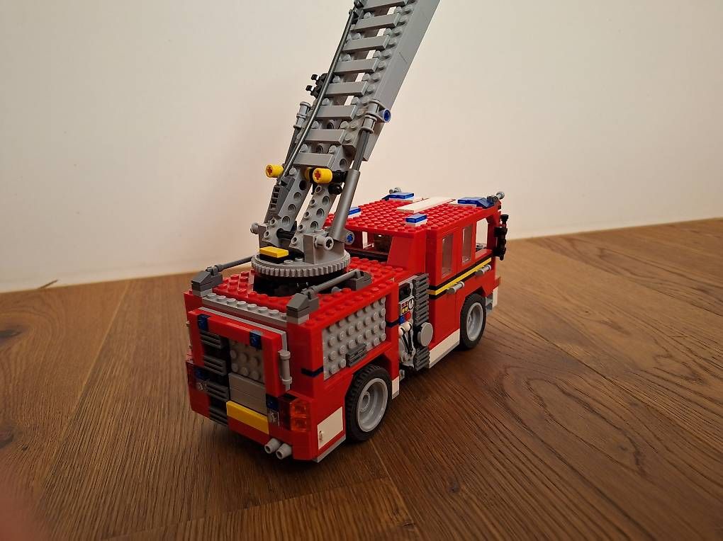 Lego Giocattoli: Lego Feuerwehrauto 3 in 1 – Usato da Chur venduto da Rafael.Sch 1