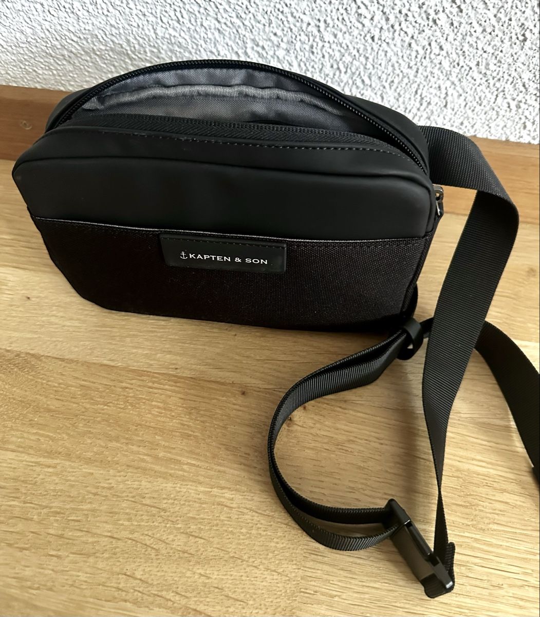 Kapten & Son Borse: Tasche Kapten & Son – Nuovo (secondo la descrizione) da Bern venduto da ACR12 7