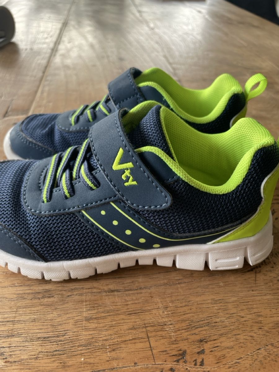 Chaussures garçon: VTy Sneaker – D'occasion à Heiligenschwendi par Mike73 3