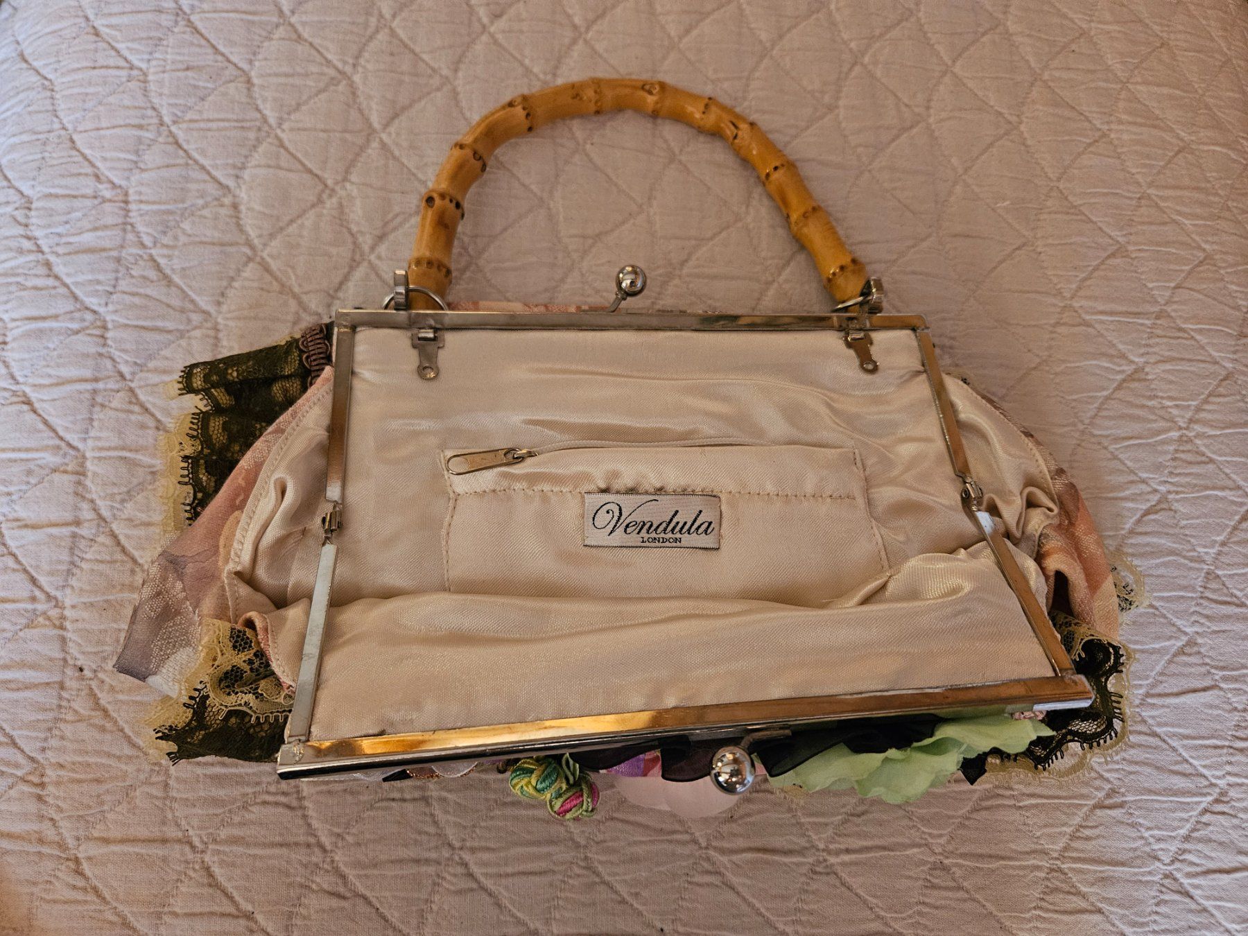 Taschen: Handtasche Vendula London – Gebraucht aus Gränichen von Zmoonlight 1