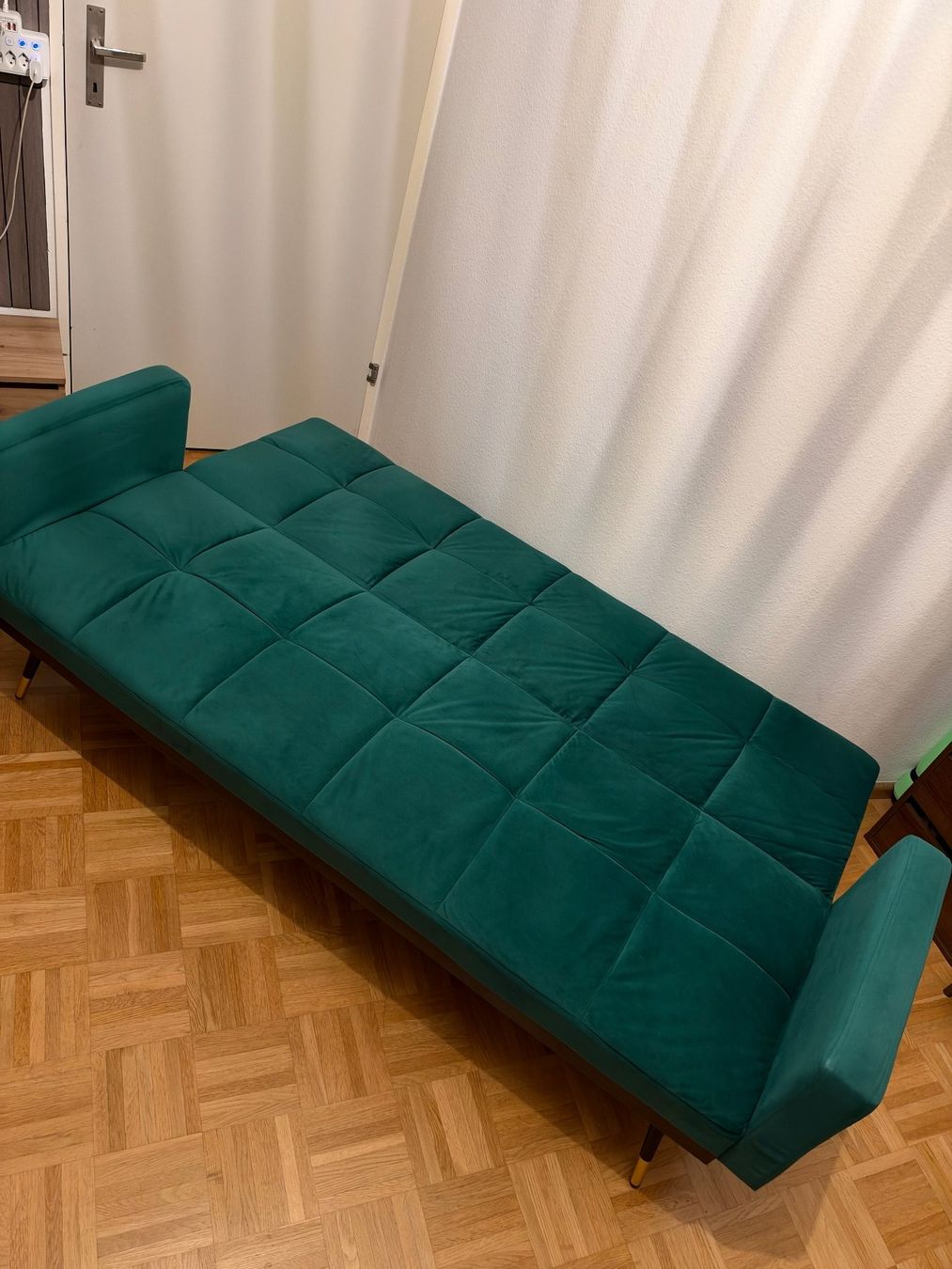 Gonser Divani: Schlafsofa Samt CALVIN dunkelgrün – Usato da Basel venduto da hol_8ldp 2