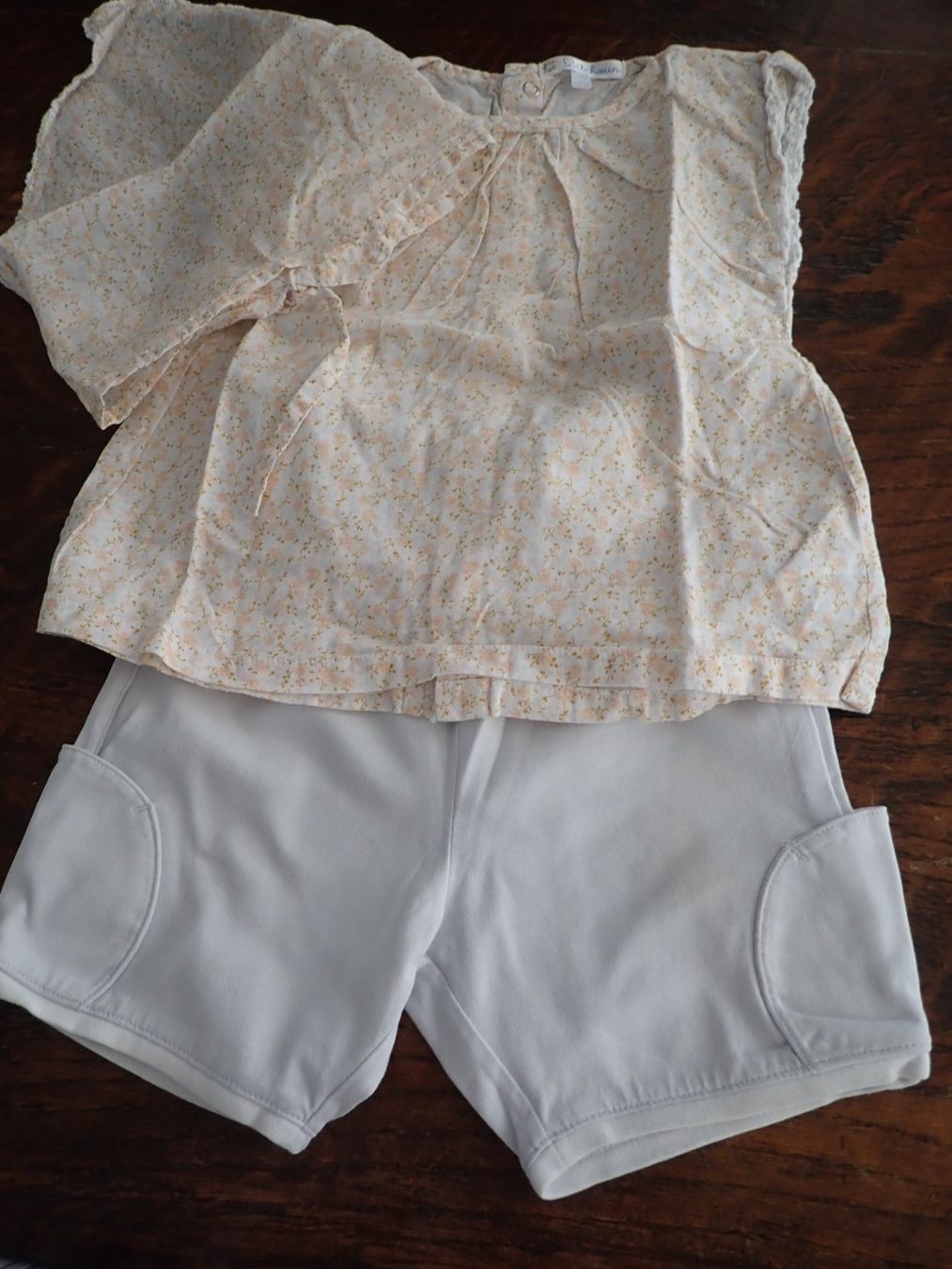 Lotti & Set di vestiti: Vêtements été 74 fille – Nuovo (secondo la descrizione) da Petit-Lancy venduto da camping_car 3