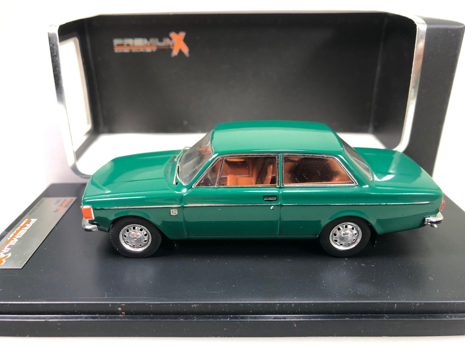 Volvo Modellini d'auto: Volvo 142 - PremiumX - 1:43 – Usato da Widen venduto da Himan 2