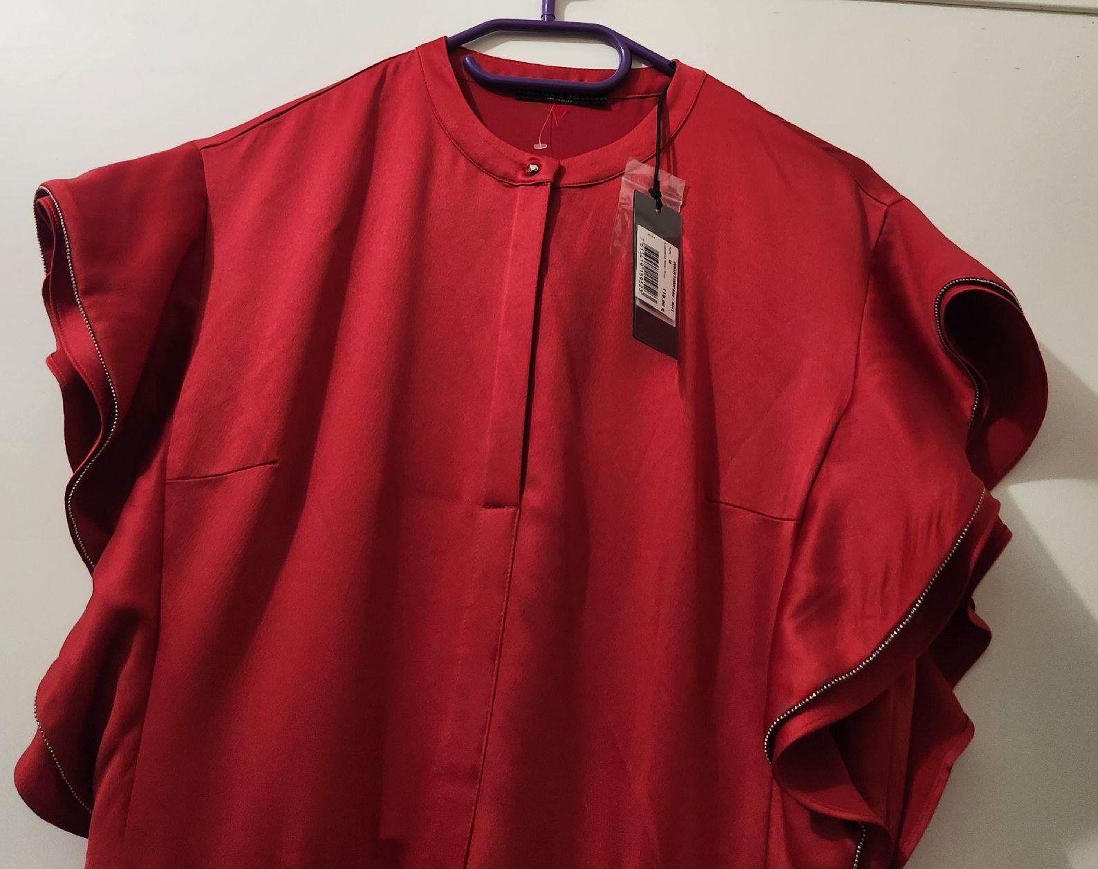 Guess Vestiti: Robe GUESS rouge taille M neuve avec etiquette – Nuovo (secondo la descrizione) da Niedergösgen venduto da Eva2410 5