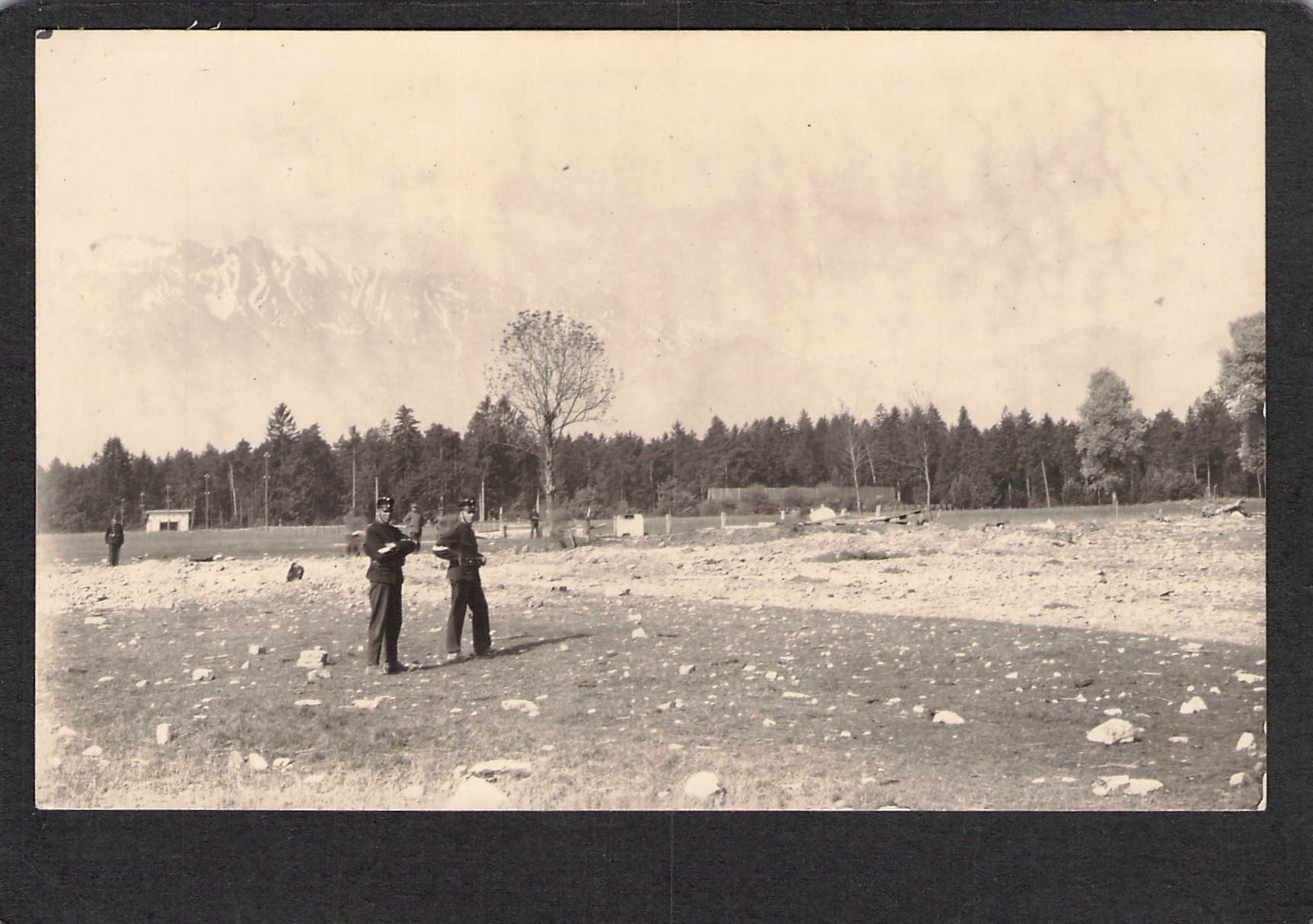 Cartoline postali: -Echtfoto Militär – Usato da Reichenburg venduto da Pipo-67
