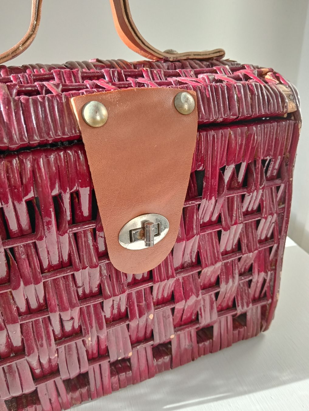Altro in Antiquarato & Arte: Vintage Picknickkorb, Korb, Korbweide, Handgefertigt, Rot – Usato da Allschwil venduto da Evgeniia78 8