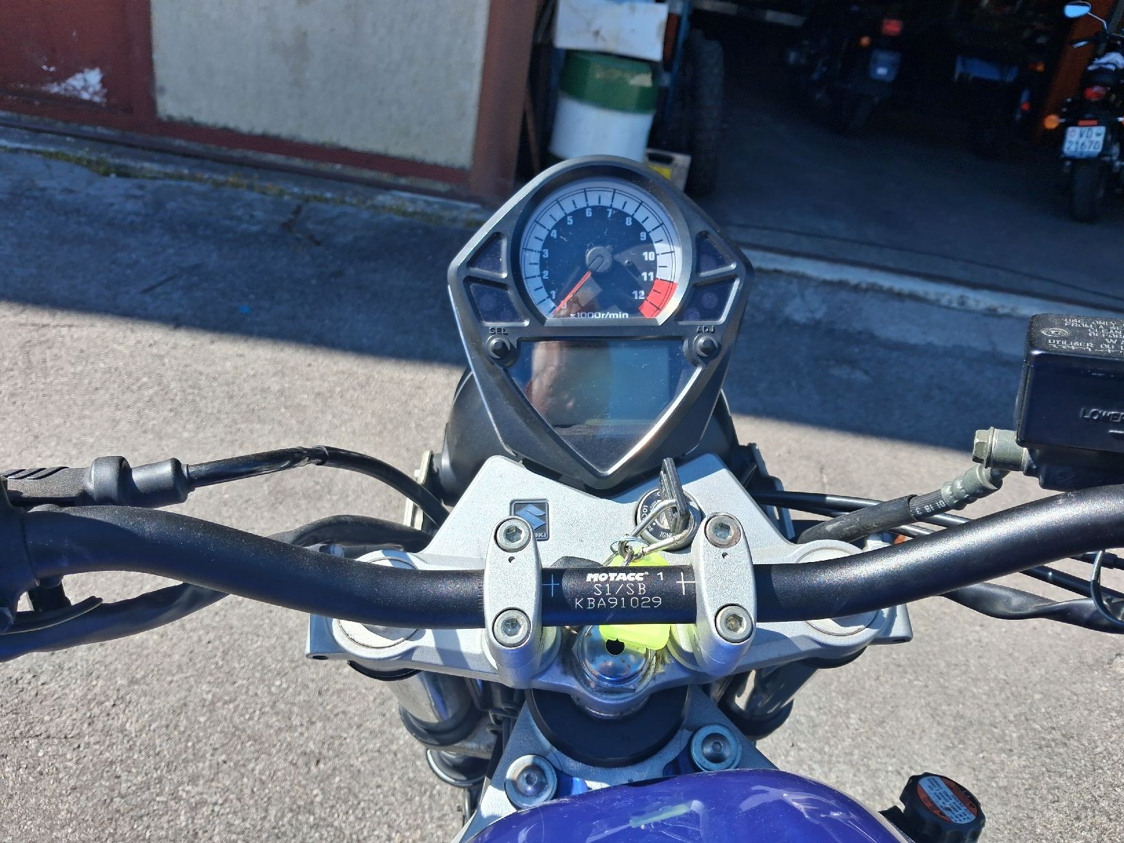 Suzuki Strasse: Suzuki SV 650 Roadster, Full, expertisée – Gebraucht aus Essertes von oliviergehri 8