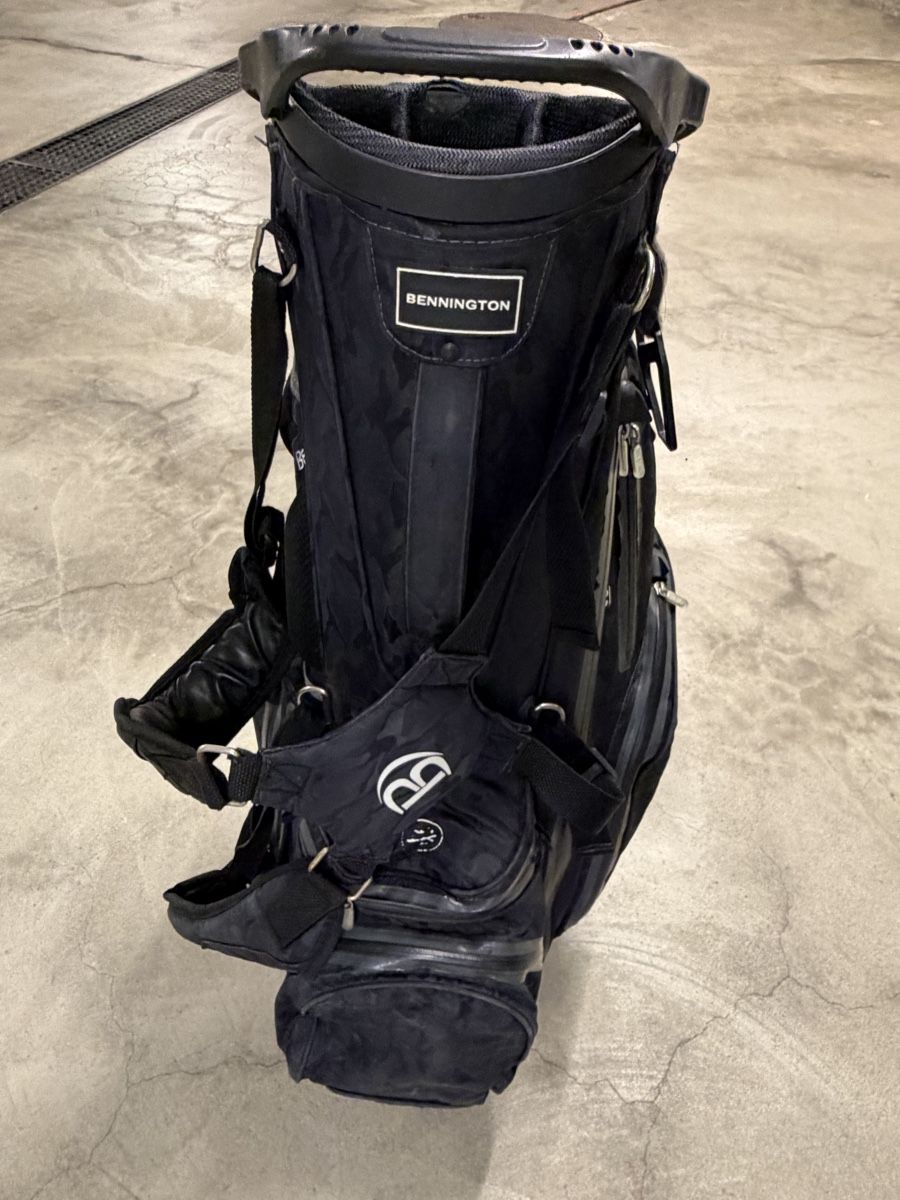 Borse: Bennington Golf Bag Black Used Condition with rain cover – Usato da Forch venduto da senson 2