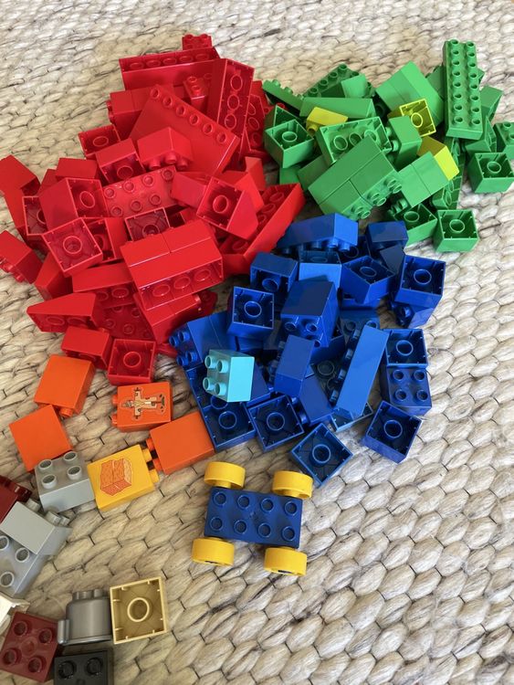 Duplo Spielzeuge: Grosser Duplo Steine Mix - Perfekt für kleine Baumeister! – Gebraucht aus Männedorf von Dorrii85 2