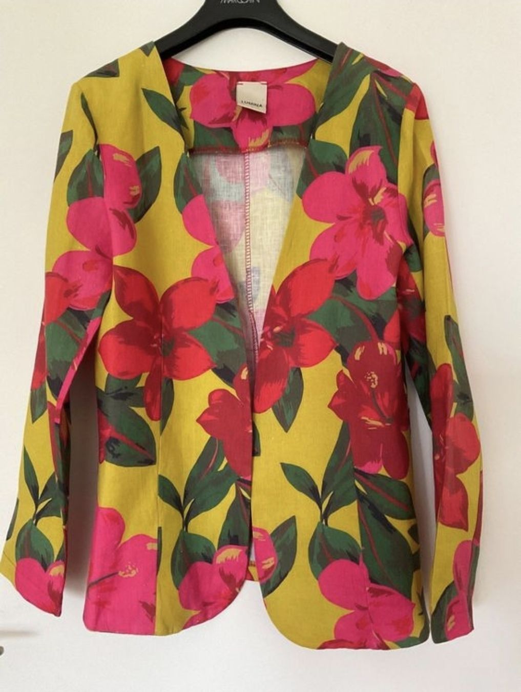Giacche: Blazer fleuri en lin taille S – Usato da Lausanne venduto da Cognitia