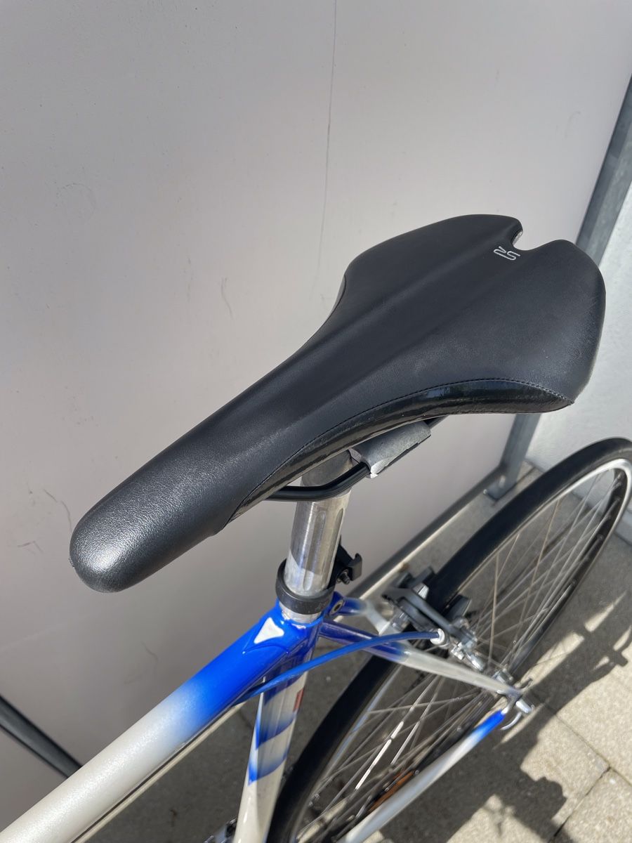 Cilo Biciclette: Vintage Halbrenner Cilo Knobel mit Shimano-600-Komponenten – Usato da Küsnacht ZH venduto da Asailor 3