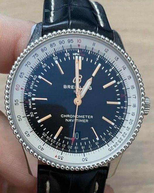 Breitling Montres: Breitling Navitimer 41 - A17362 - Full Set – Neuf (Voir description) à Zürich par Ogi_x