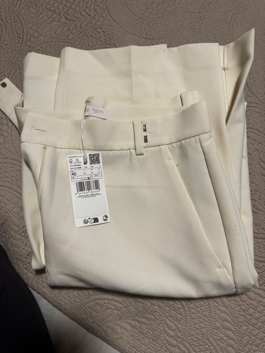 Mango Pantaloni: Mango white pants EU 40 size – Nuovo e nell'imballaggio originale da Biel/Bienne venduto da Clau____dia95 3
