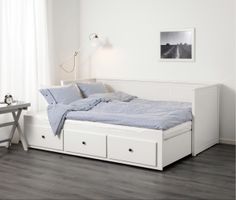 IKEA HEMNES DAY BED 80/160CM x 200CM