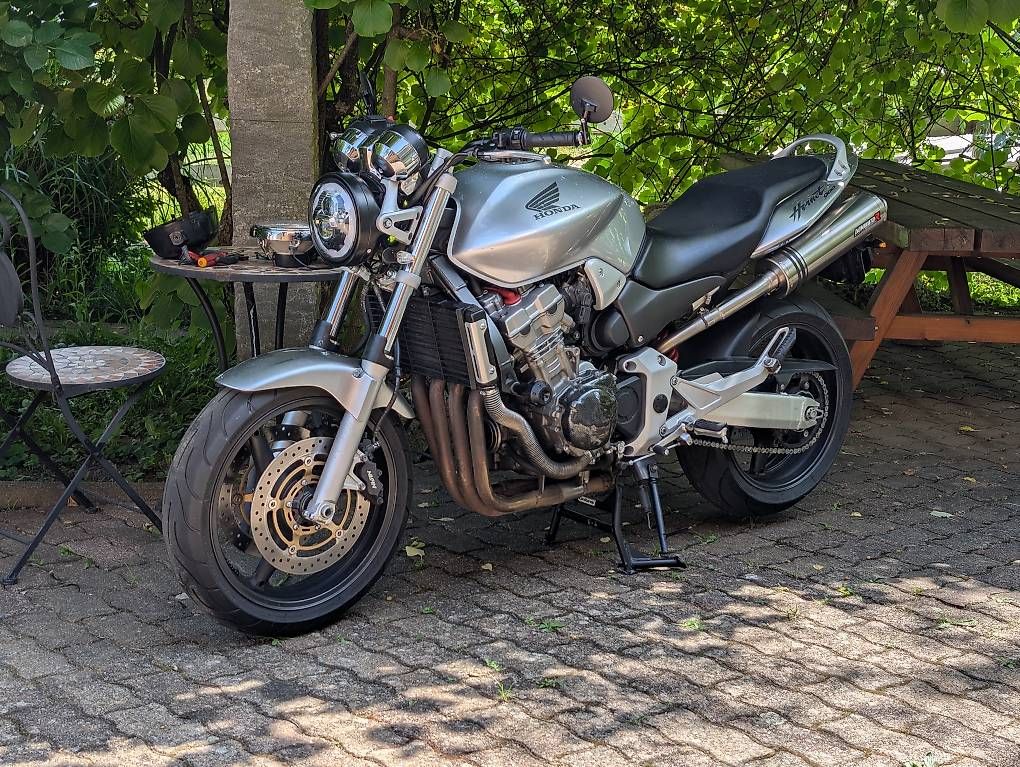 Strada: Honda Hornet 900 phase 2 – Usato da St-Aubin-Sauges venduto da Scaps