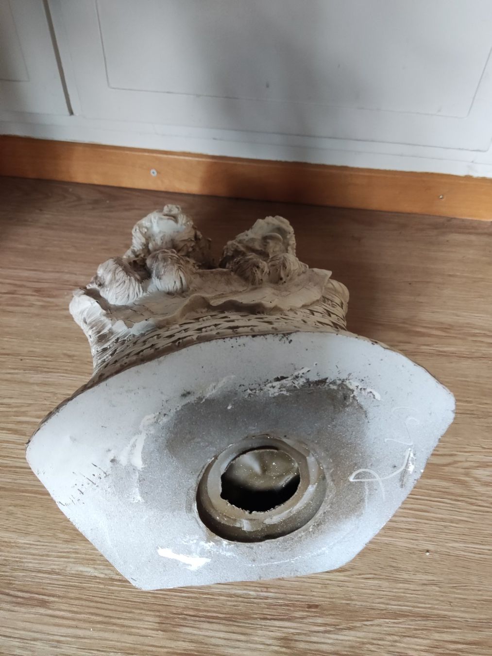 Statuette: Hunde im Korb als Topf – Nuovo (secondo la descrizione) da Gränichen venduto da dani065 6
